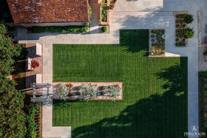 fiona walsh garden photographer