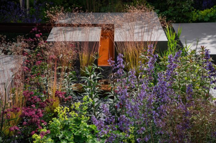 gardeners world live fiona walsh